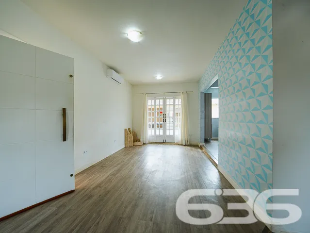 Descubra a casa dos seus sonhos em Joinville! Situ