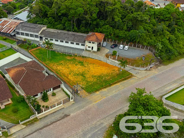 BELÍSSIMO TERRENO À VENDA NO BAIRRO SANTA CATARINA