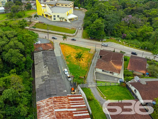 BELÍSSIMO TERRENO À VENDA NO BAIRRO SANTA CATARINA