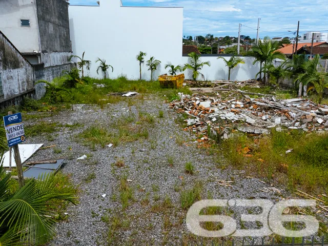 AMPLO TERRENO DE ESQUINA NO BAIRRO FÁTIMA - EXCELE