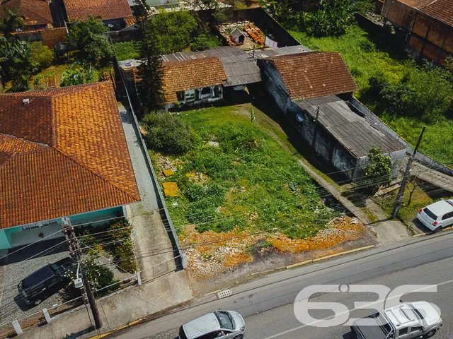 VENDE-SE TERRENO NO BAIRRO GUANABARA - ESTUDA PERM
