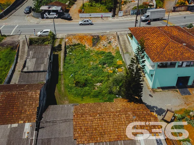 VENDE-SE TERRENO NO BAIRRO GUANABARA - ESTUDA PERM