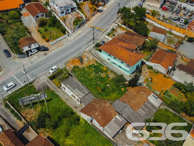 VENDE-SE TERRENO NO BAIRRO GUANABARA - ESTUDA PERM