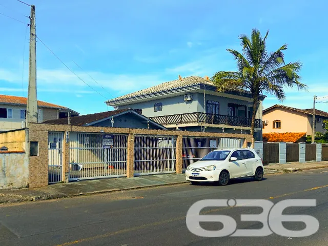 Apresentamos com exclusividade este magnífico sobr
