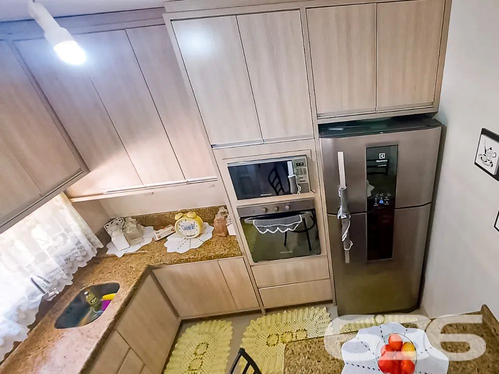 OPORTUNIDADE DE CASA COM AMPLO TERRENO PARA VOCÊ