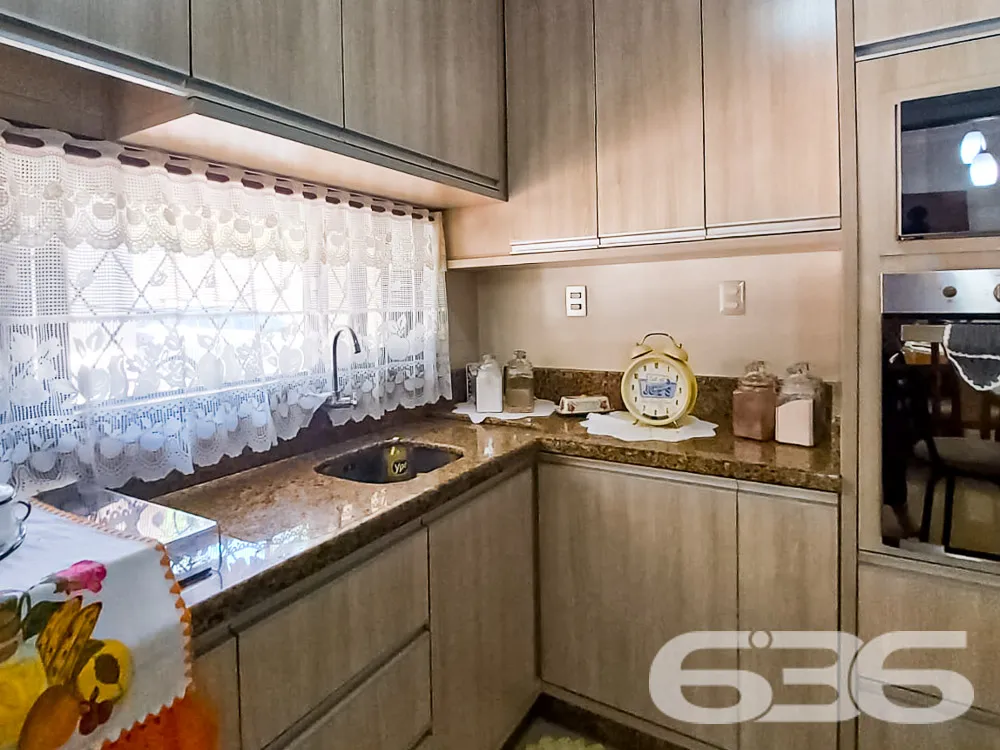 OPORTUNIDADE DE CASA COM AMPLO TERRENO PARA VOCÊ