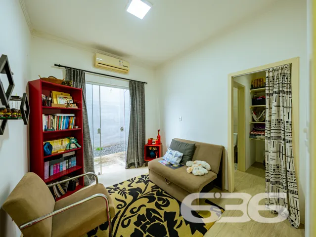 Sua nova casa no bairro Itaum, em Joinville, estĂĄ