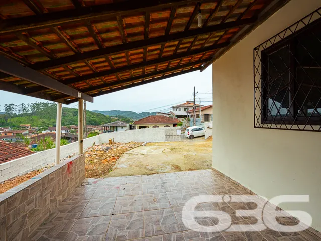 VENDE-SE IMĂVEL NO BAIRRO ITAUM
Apresentamos uma