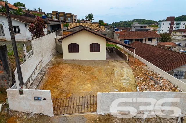 VENDE-SE IMĂVEL NO BAIRRO ITAUM
Apresentamos uma