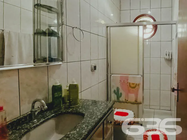 IMĂVEL COM SUĂTE + 2 QUARTOS NO BAIRRO ITAUM - ES