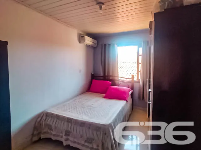 CASA COM 4 DORMITĂRIOS NO BAIRRO JARIVATUBA
Descu