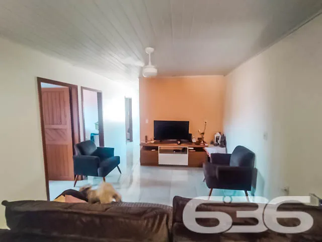 CASA COM 4 DORMITĂRIOS NO BAIRRO JARIVATUBA
Descu