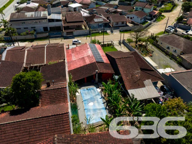 Oportunidade Imperdível em Joinville: Residência T