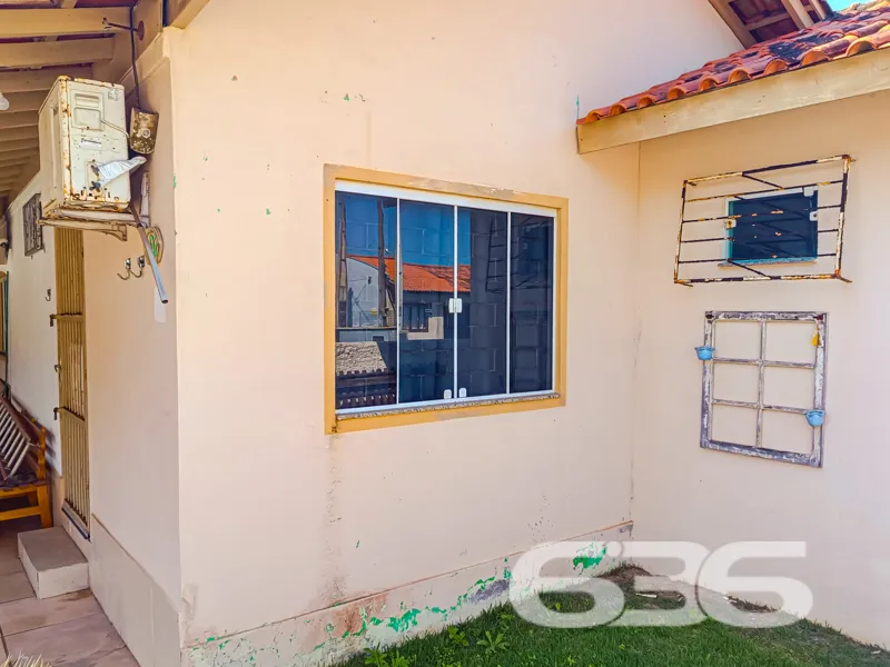 Residência térrea à venda no Centro de Balneário B