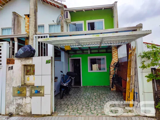 IMÓVEL COM 2 QUARTOS - ESTUDA PERMUTA POR CASA COM