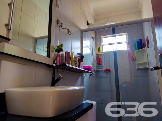 IMÓVEL COM 2 QUARTOS - ESTUDA PERMUTA POR CASA COM