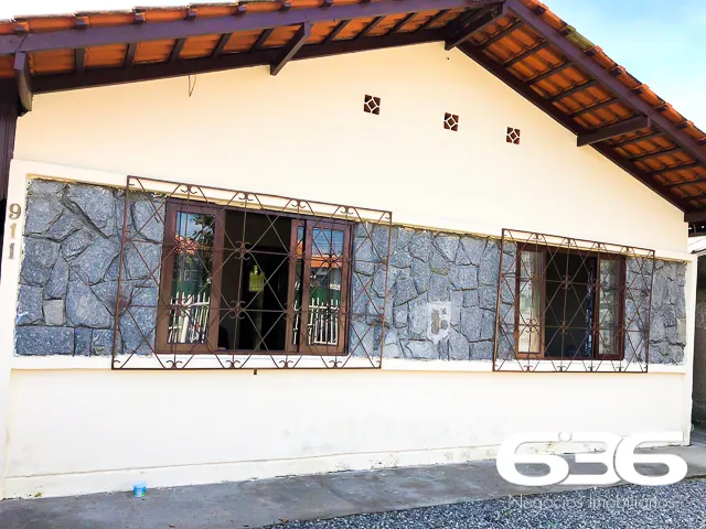 EXCELENTE CASA A VENDA NO BAIRRO AVENTUREIRO - EST