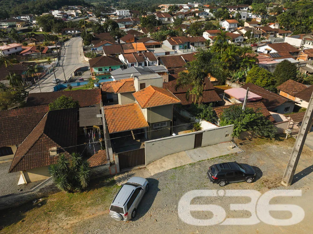 Essa residĂȘncia encantadora no bairro Santa Catari