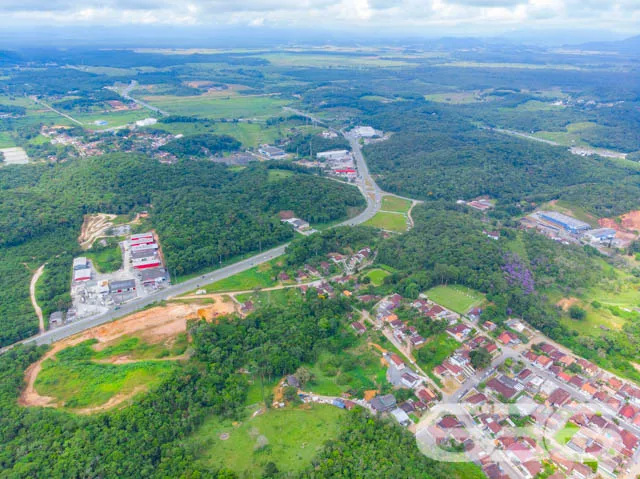 TERRENO À VENDA, NO BAIRRO PROFIPO, EM JOINVILLE -