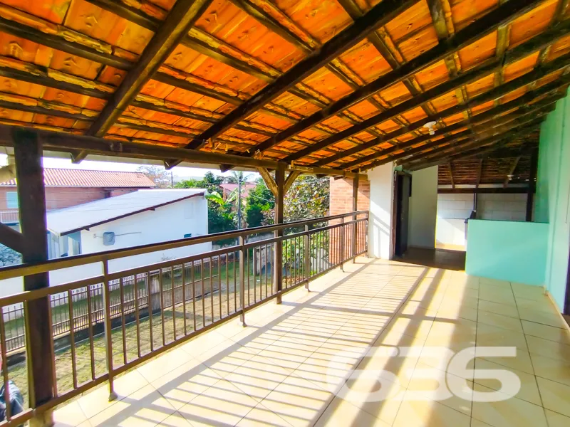 Descubra o Sobrado dos Seus Sonhos em Balneário Ba