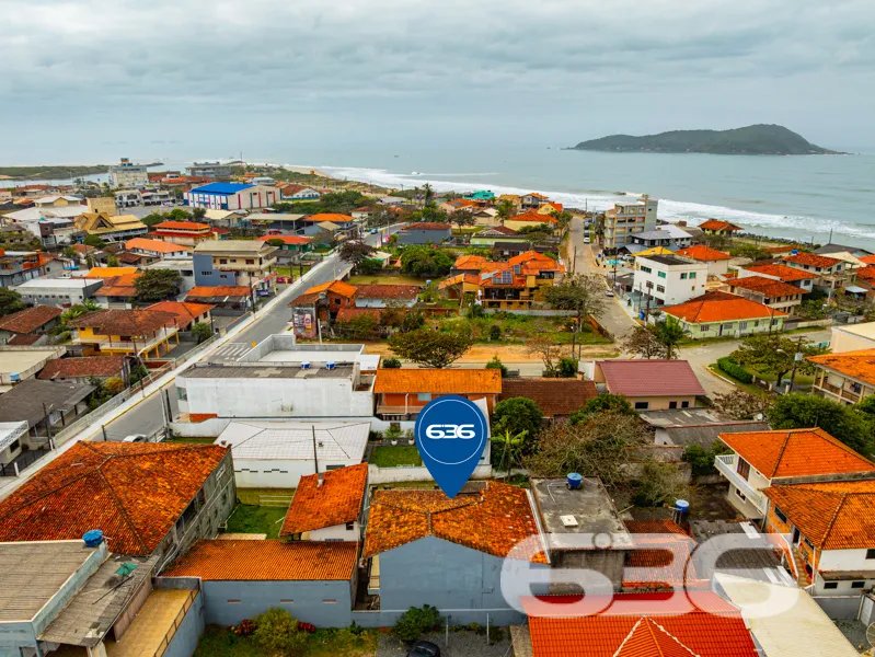 Descubra o Sobrado dos Seus Sonhos em Balneário Ba