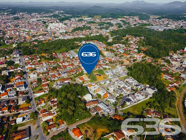 INVISTA NESTE LOTE COM 830m² NO BAIRRO ANITA GARIB