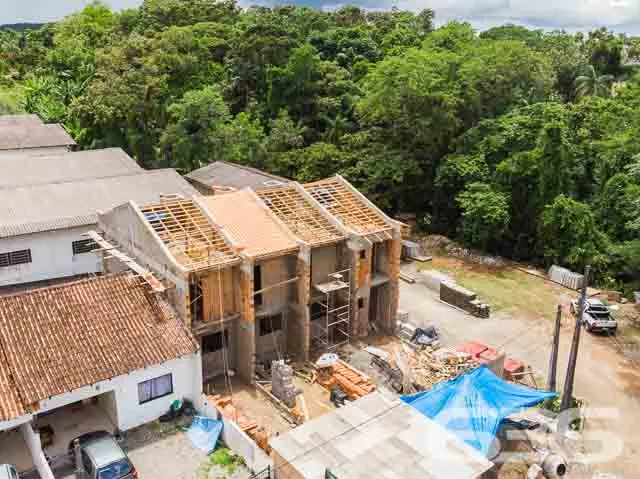 GEMINADO COM 2 QUARTO Ă VENDA, EM ARAQUARI, NA REG