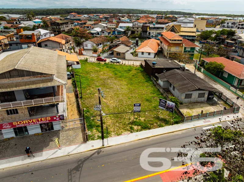 Terreno à Venda em Balneário Barra do Sul, SC - Op