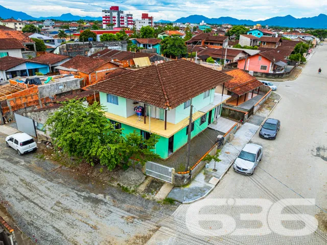 Apresentamos a vocĂȘ uma residĂȘncia Ășnica e espaços