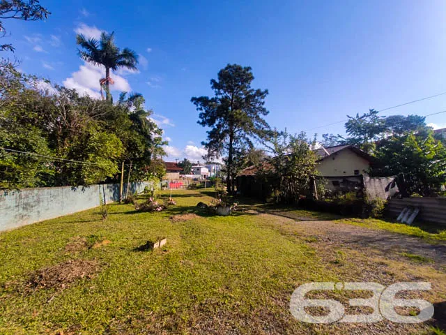 OPORTUNIDADE ÚNICA: TERRENO COM POTENCIAL INFINITO