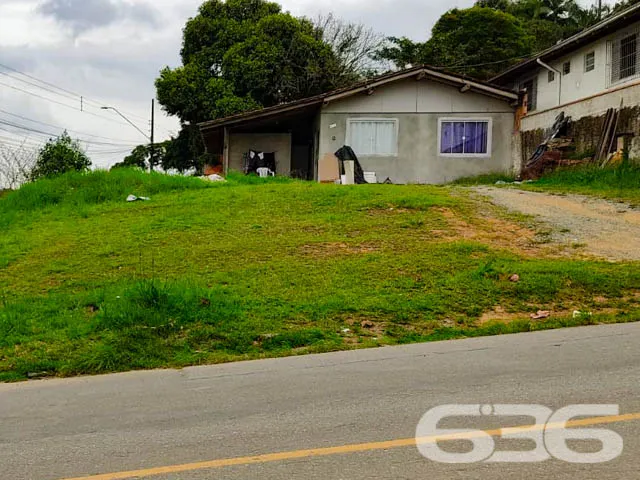 IMÓVEL COM AMPLO TERRENO NO BAIRRO PROFIPO

Neste 