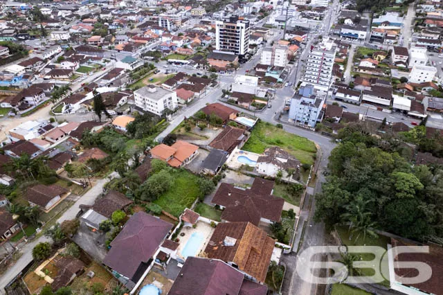 ÓTIMO TERRENO NO BAIRRO IRIRIÚ EM JOINVILLE - ESTU