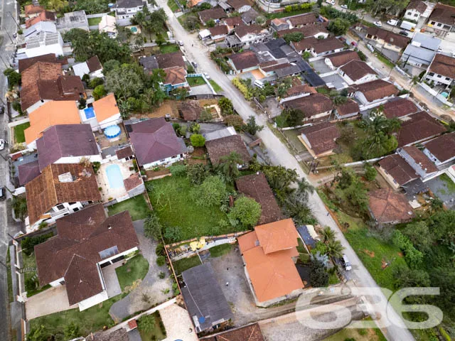 ÓTIMO TERRENO NO BAIRRO IRIRIÚ EM JOINVILLE - ESTU