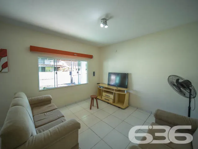 SOBRADO COM 1 SUÍTE E 3 QUARTOS , EM FRANCISCO DO