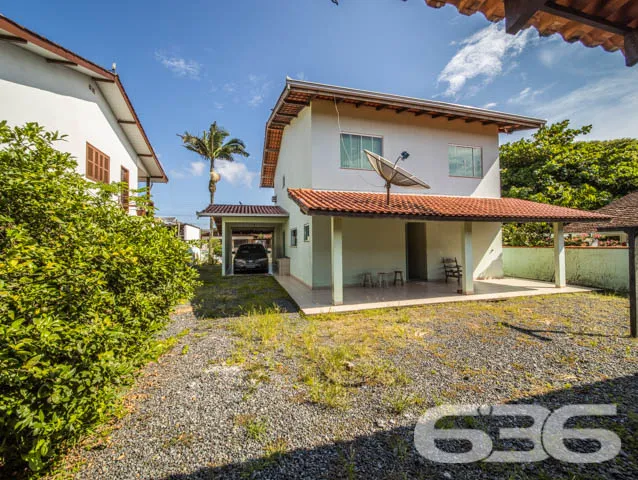 SOBRADO COM 1 SUÍTE E 3 QUARTOS , EM FRANCISCO DO