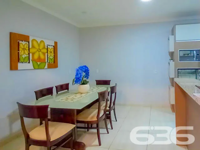 VENHA CONHECER ESTE ĂTIMO SOBRADO NO BAIRRO AVENTU