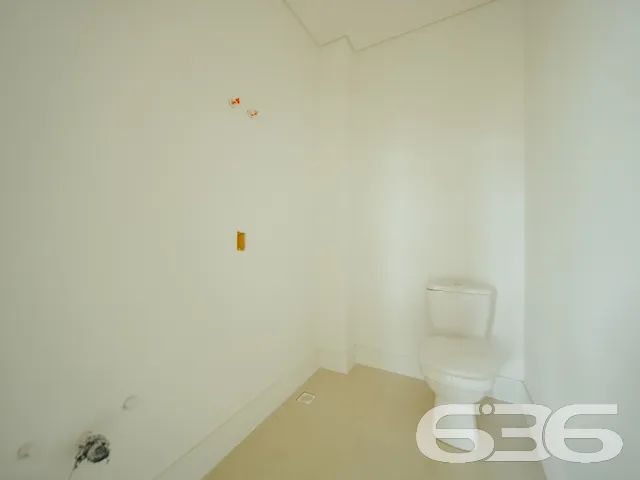 SOBRADO Ă VENDA NO BAIRRO FLORESTA - COM SUĂTE + 2