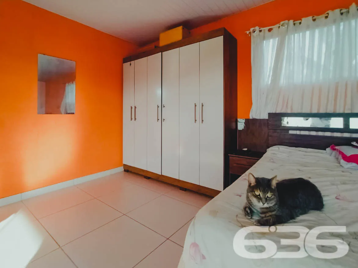 CASA AMPLA PARA VOCÊ E SUA FAMÍLIA!

Este é um imó