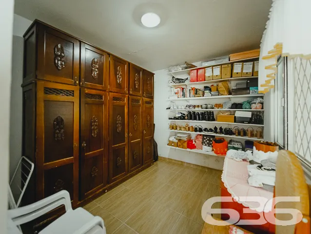 ÓTIMA CASA COM SUÍTE + 3 QUARTOS NO BAIRRO FÁTIMA