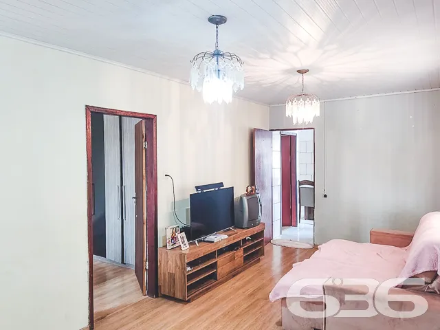 RESIDĂNCIA COM SUĂTE + 2 QUARTOS NO BAIRRO JOĂO CO