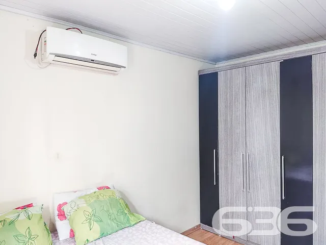 RESIDĂNCIA COM SUĂTE + 2 QUARTOS NO BAIRRO JOĂO CO