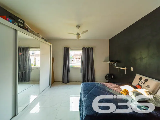 LINDA RESIDÊNCIA NO BAIRRO IRIRIÚ COM 4 QUARTOS -