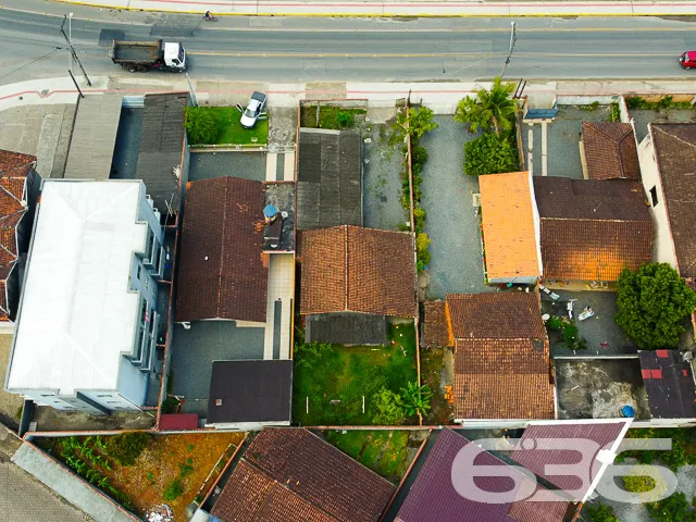 EXCELENTE TERRENO NO BAIRRO ESPINHEIROS EM JOINVIL