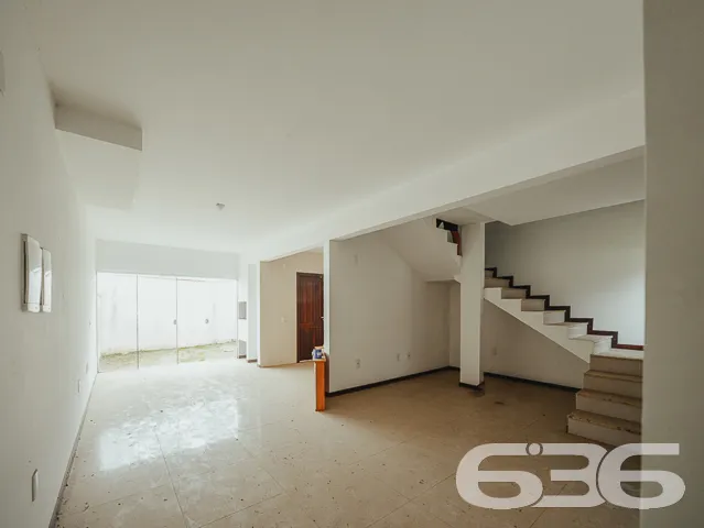 RESIDĂNCIA COM SUĂTE + 2 QUARTOS NO BAIRRO ITAUM
