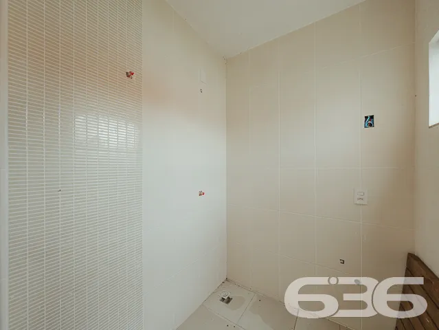 RESIDĂNCIA COM SUĂTE + 2 QUARTOS NO BAIRRO ITAUM