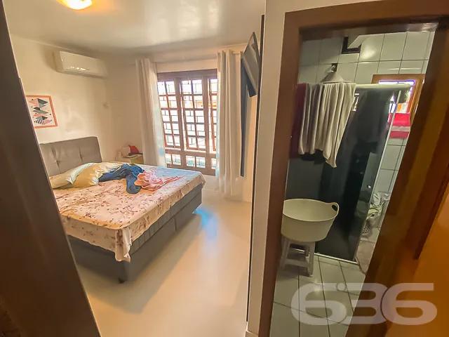 IMÓVEL COM 4 QUARTOS + EDÍCULA NO BAIRRO VILA NOVA