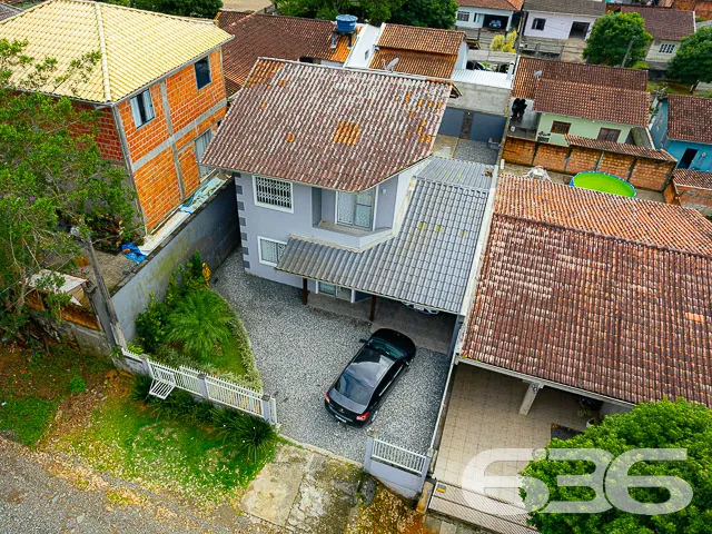 SOBRADO ESPAÇOSO PARA VOCÊ E SUA FAMÍLIA DESFRUTAR