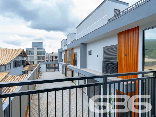 Descubra o Charme Urbano em Joinville: Residência 