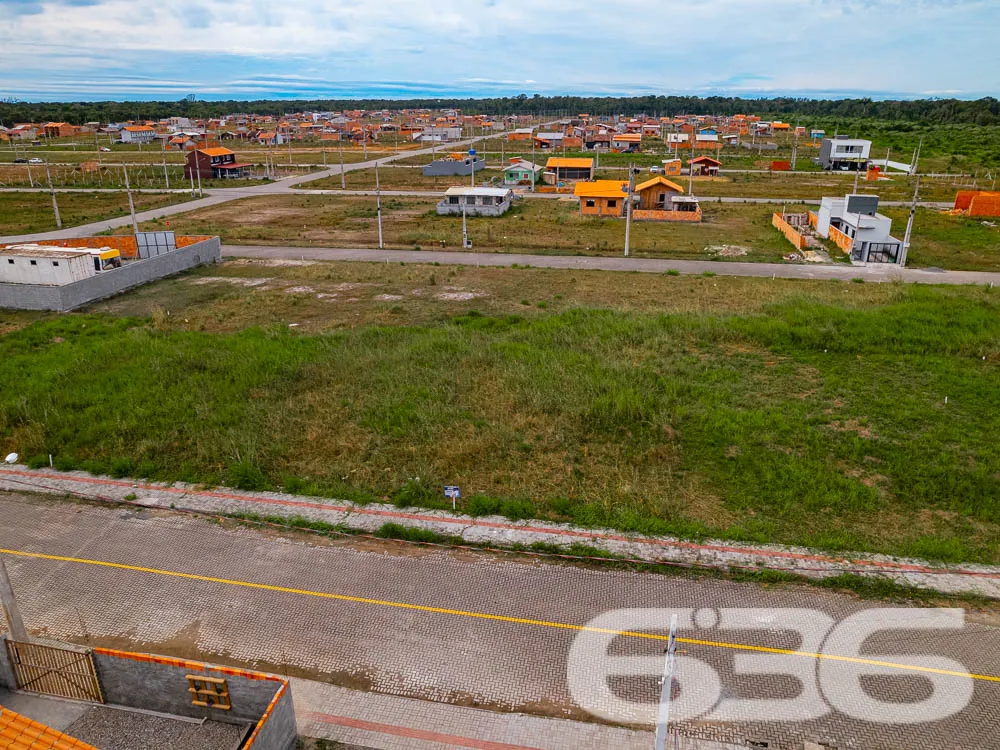 LOTE À VENDA EM ARAQUARI - COLÉGIO AGRÍCOLA

Imagi