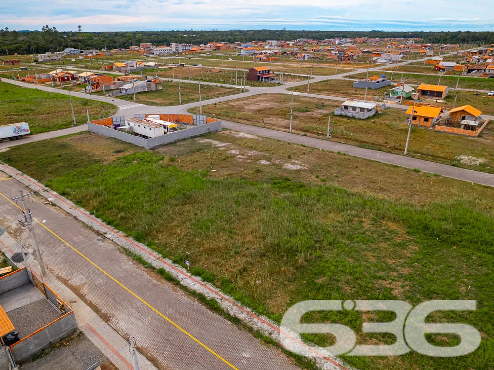 LOTE À VENDA EM ARAQUARI - COLÉGIO AGRÍCOLA

Imagi